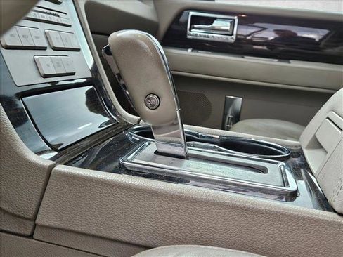 Used 2008 Lincoln Navigator 4WD image 11