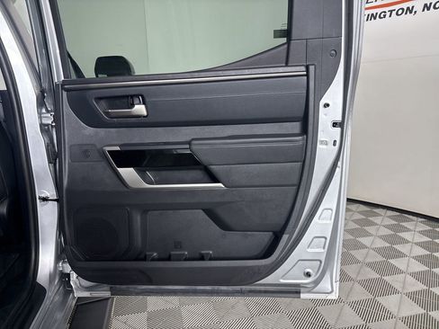 Used 2024 Toyota Tundra Limited image 28