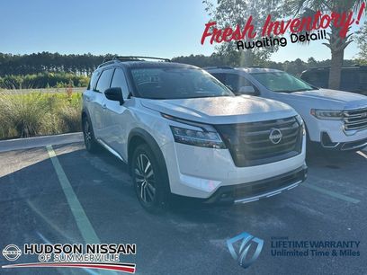 Used 2023 Nissan Pathfinder Platinum