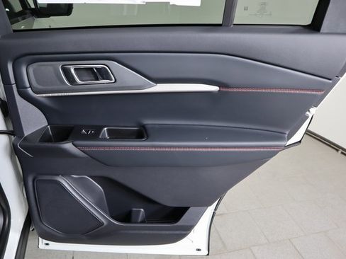 New 2026 Ford Explorer ST-Line image 12