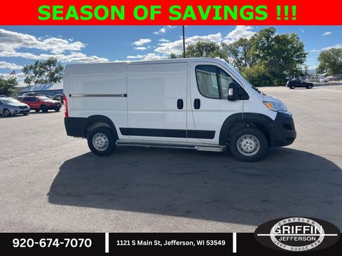 Used 2023 RAM ProMaster 2500 image 4