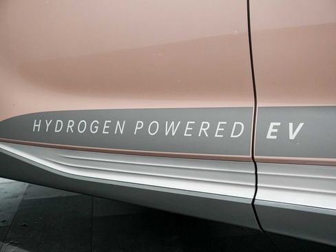 Used 2021 Hyundai Nexo Blue FWD image 13