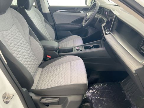 New 2026 Volkswagen Tiguan S image 29