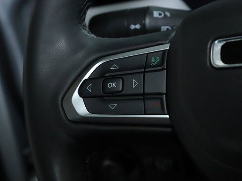 Used 2025 Jeep Compass Limited AWD/4WD image 22