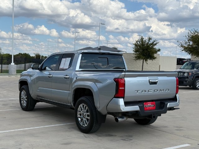 Used 2024 Toyota Tacoma Limited w/ Limited Package (LT) AWD/4WD image 9