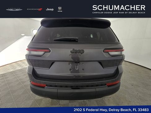 New 2025 Jeep Grand Cherokee L Laredo RWD image 13