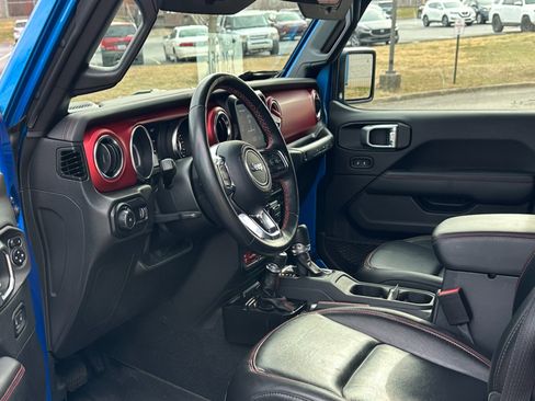 Used 2023 Jeep Wrangler Rubicon w/ LED Lighting Group image 10