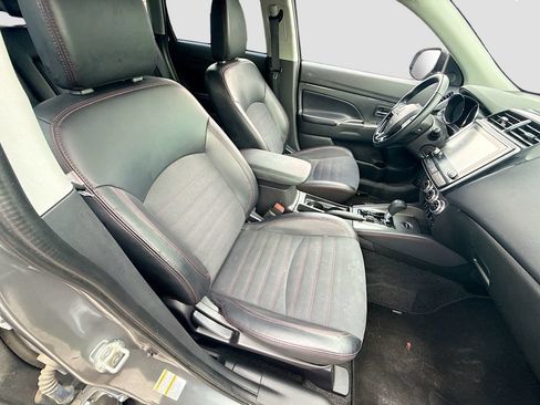 Used 2024 Mitsubishi Outlander Sport ES AWD/4WD image 27