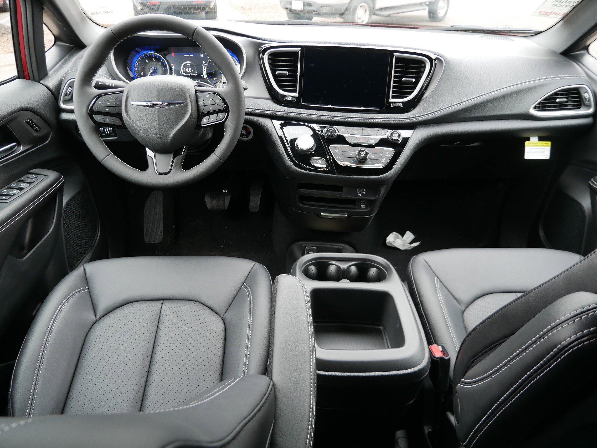 New 2026 Chrysler Pacifica Select AWD/4WD image 12