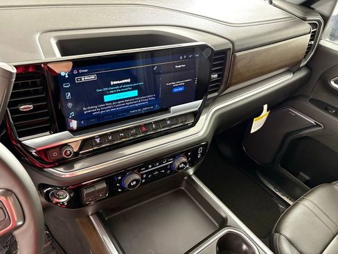 New 2026 Chevrolet Silverado 3500 High Country w/ High Country Premium Package AWD/4WD image 36