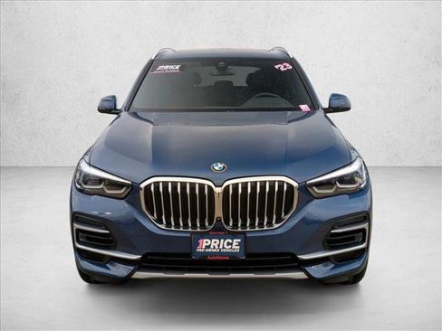 Used 2023 BMW X5 xDrive40i w/ Parking Assistance Package image 2
