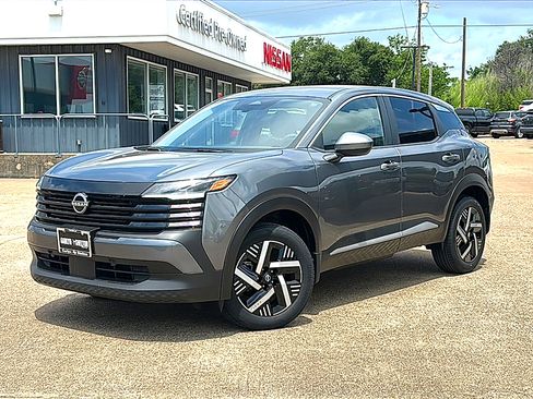 Certified 2025 Nissan Kicks SV FWD image 2