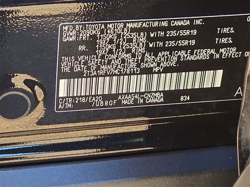 Used 2021 Toyota RAV4 XLE Premium image 34