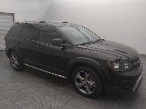 Used 2018 Dodge Journey Crossroad FWD image 11