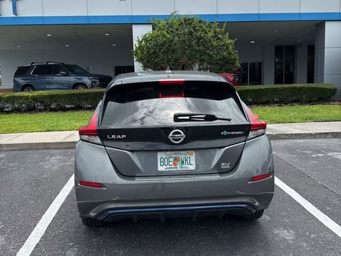 Used 2020 Nissan Leaf SV Plus w/ SV Plus Technology Package FWD image 4