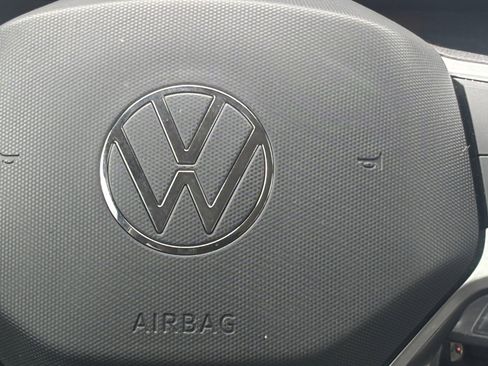 Used 2024 Volkswagen Jetta S image 12