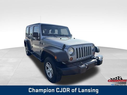 Used 2013 Jeep Wrangler Unlimited Sport AWD/4WD image 9