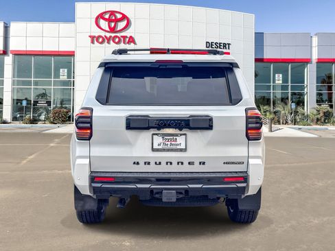 New 2026 Toyota 4Runner 4WD image 6