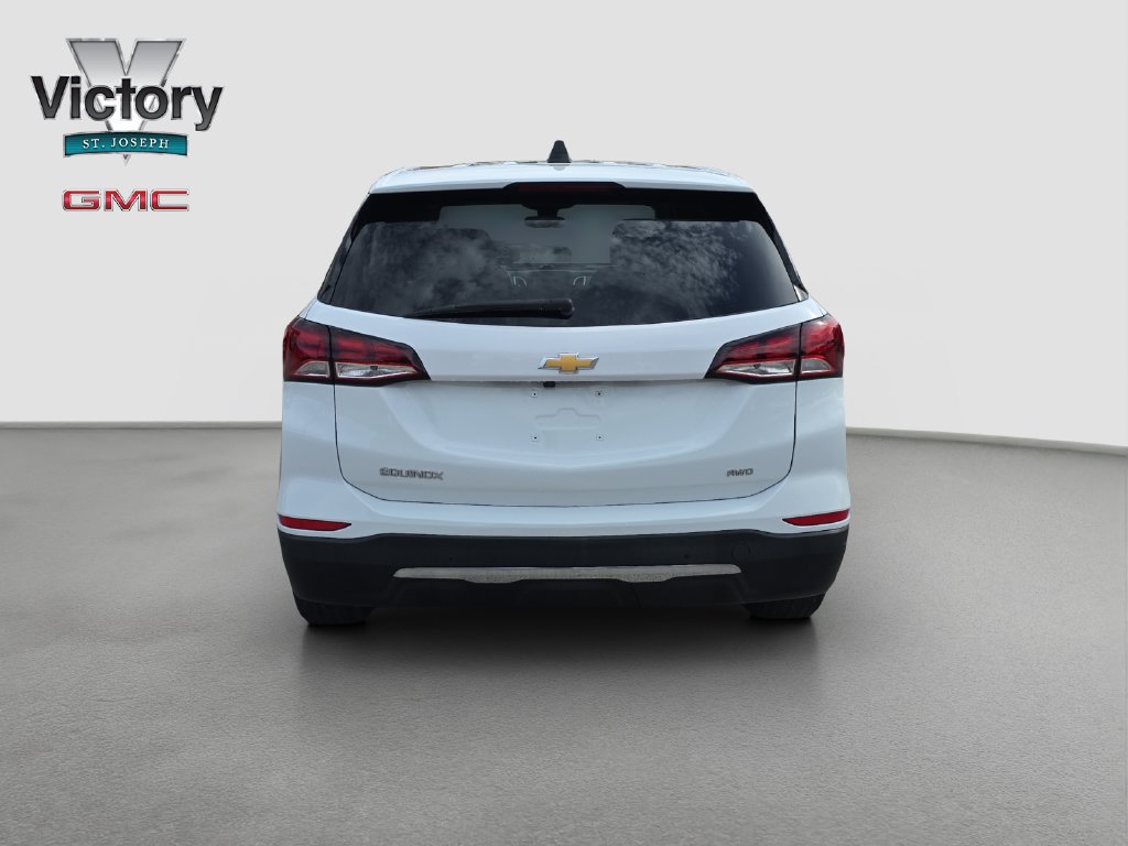 Used 2022 Chevrolet Equinox LT AWD/4WD image 16