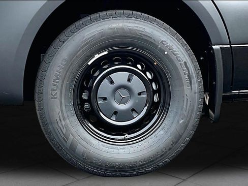 New 2026 Mercedes-Benz Sprinter 2500 image 17