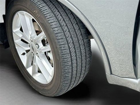 Used 2024 Dodge Durango GT image 35