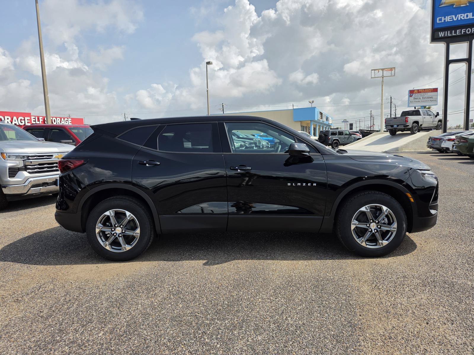 New 2026 Chevrolet Blazer LT w/ LPO, Floor Liner Package FWD image 6