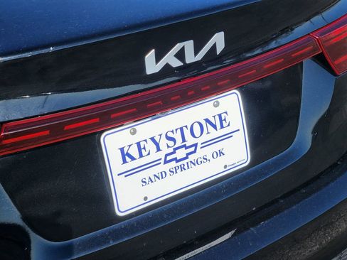 Used 2024 Kia Forte LXS image 11