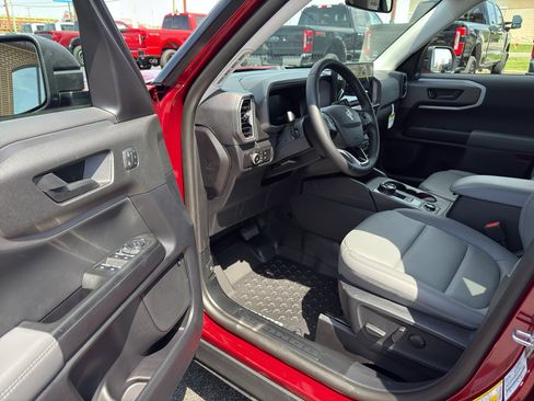 New 2026 Ford Bronco Sport Badlands AWD/4WD image 9