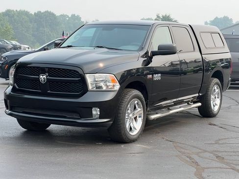 Used 2014 RAM 1500 Express AWD/4WD image 36