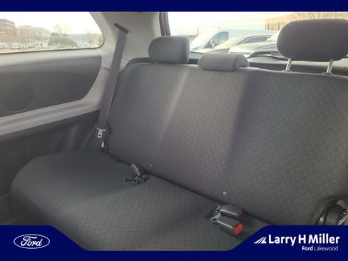 Used 2009 Toyota Yaris 2-Door Hatchback image 17