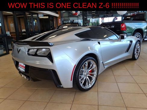 Used 2015 Chevrolet Corvette Z06 w/ 2LZ Preferred Equipment Group RWD image 6