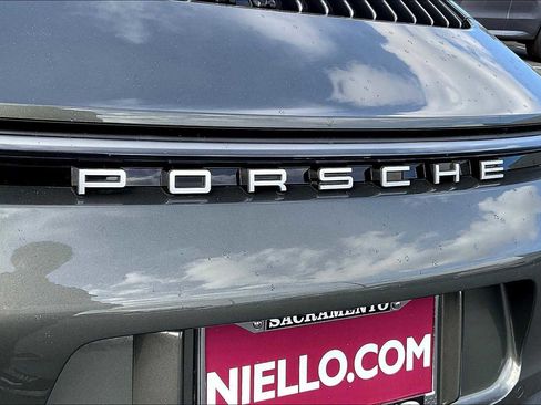 Used 2024 Porsche 911 Carrera 4S image 11