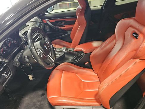 Used 2020 BMW M4 Coupe w/ M Driver's Package image 3