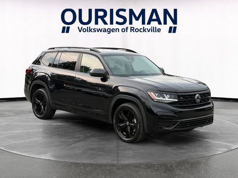Used 2023 Volkswagen Atlas SEL R-Line AWD/4WD image 1