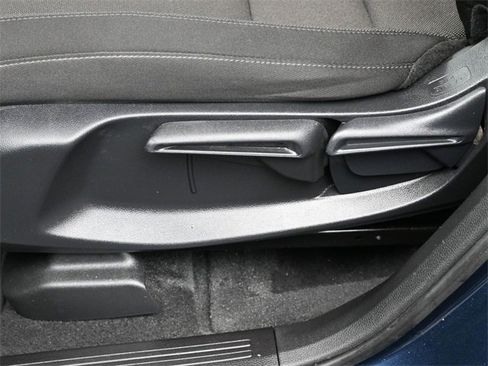 Used 2023 Honda CR-V LX image 20