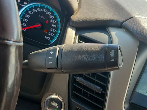 Used 2018 GMC Yukon Denali w/ Denali Ultimate Package image 24