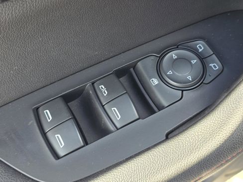 Used 2019 Chevrolet Blazer RS image 24