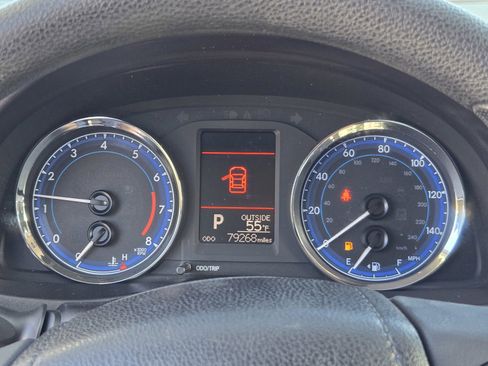 Used 2018 Toyota Corolla L image 20