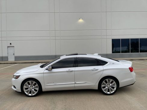 Used 2016 Chevrolet Impala LTZ w/ Enhanced Convenience Package FWD image 6
