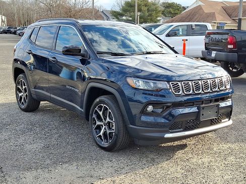 New 2026 Jeep Compass Limited image 3