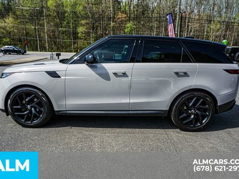 Used 2023 Land Rover Range Rover Sport SE image 7