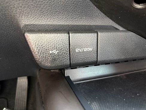 Used 2023 Toyota Camry SE FWD image 28