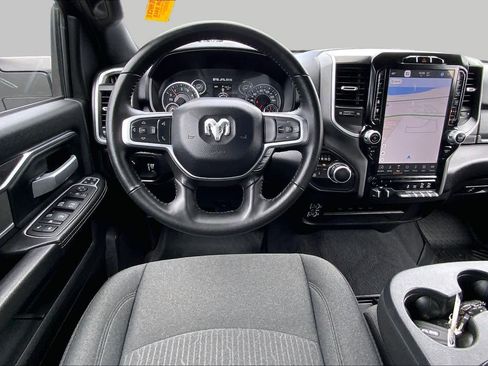 Used 2024 RAM 2500 Big Horn w/ Sport Appearance Package AWD/4WD image 6