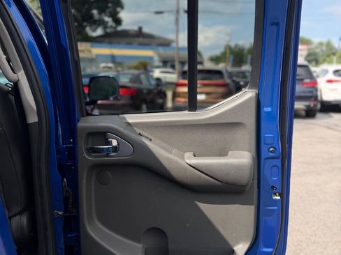 Used 2014 Nissan Frontier PRO-4X w/ Pro-4x Luxury Package AWD/4WD image 14