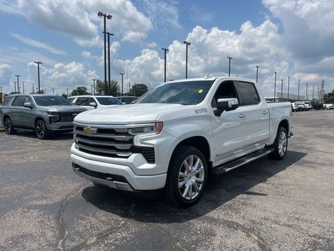 Used 2024 Chevrolet Silverado 1500 High Country w/ High Country Premium Package image 6
