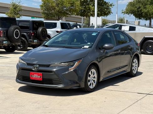 Used 2024 Toyota Corolla LE FWD image 7