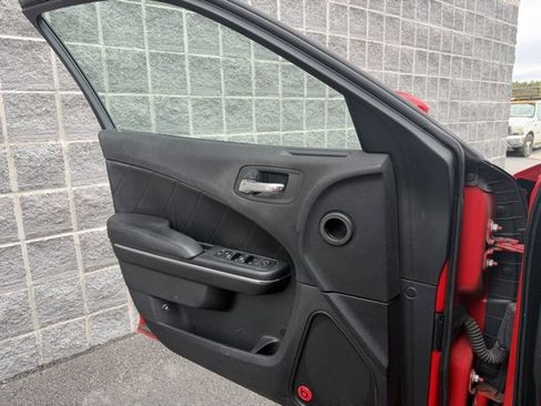 Used 2014 Dodge Charger R/T w/ Wheels & Tunes Group image 14