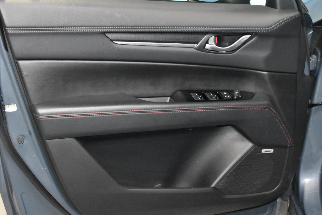 Used 2025 MAZDA CX-5 Carbon Edition AWD/4WD image 4