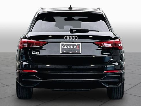 Used 2021 Audi Q3 2.0T Premium w/ Convenience Package AWD/4WD image 5