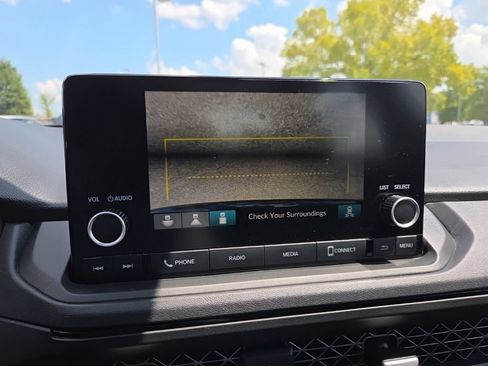 Used 2025 Honda Accord SE image 46